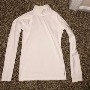 Reebok. Play Warm White  Top